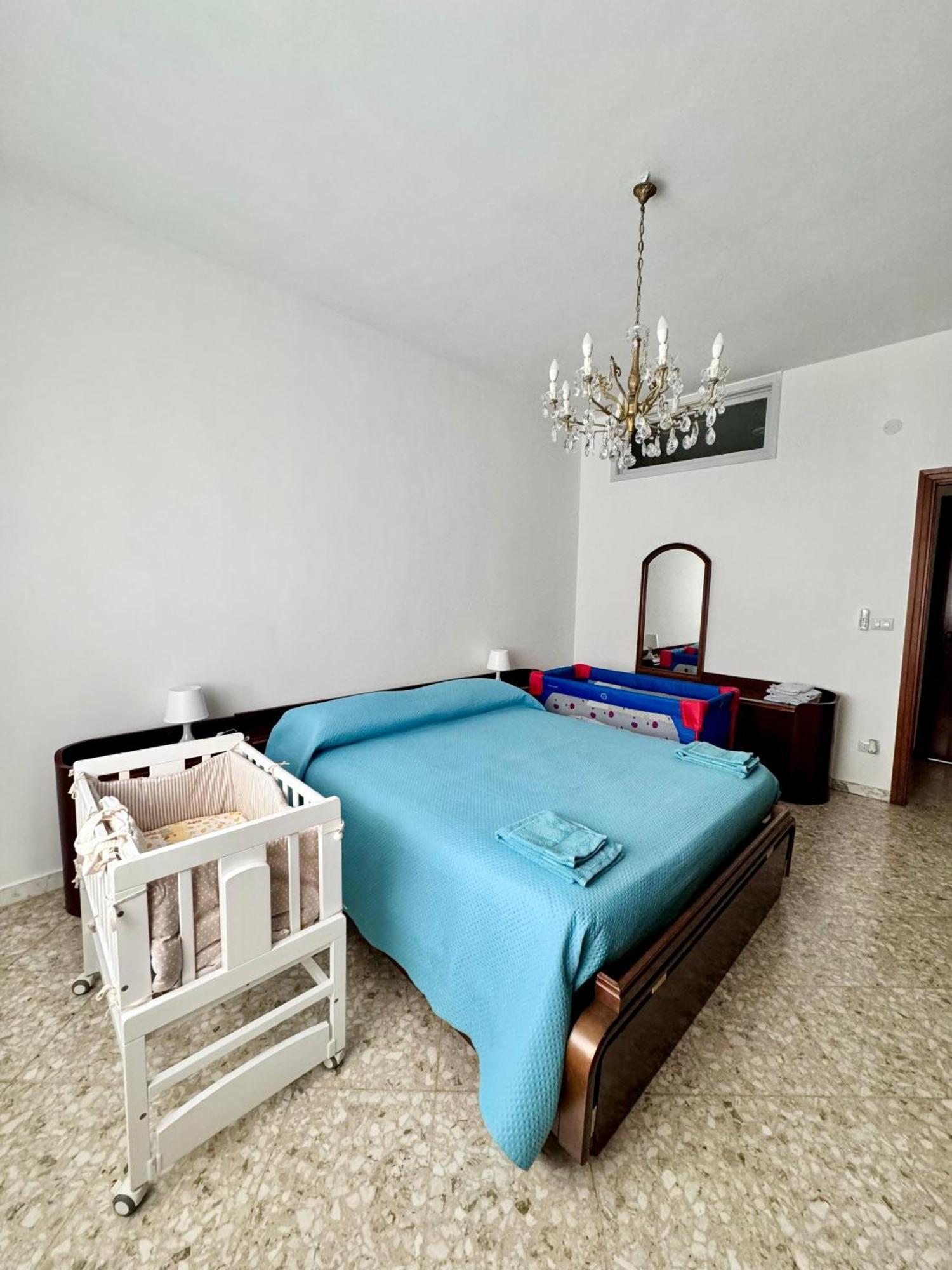 Aliste Apartment Бриндизи Экстерьер фото