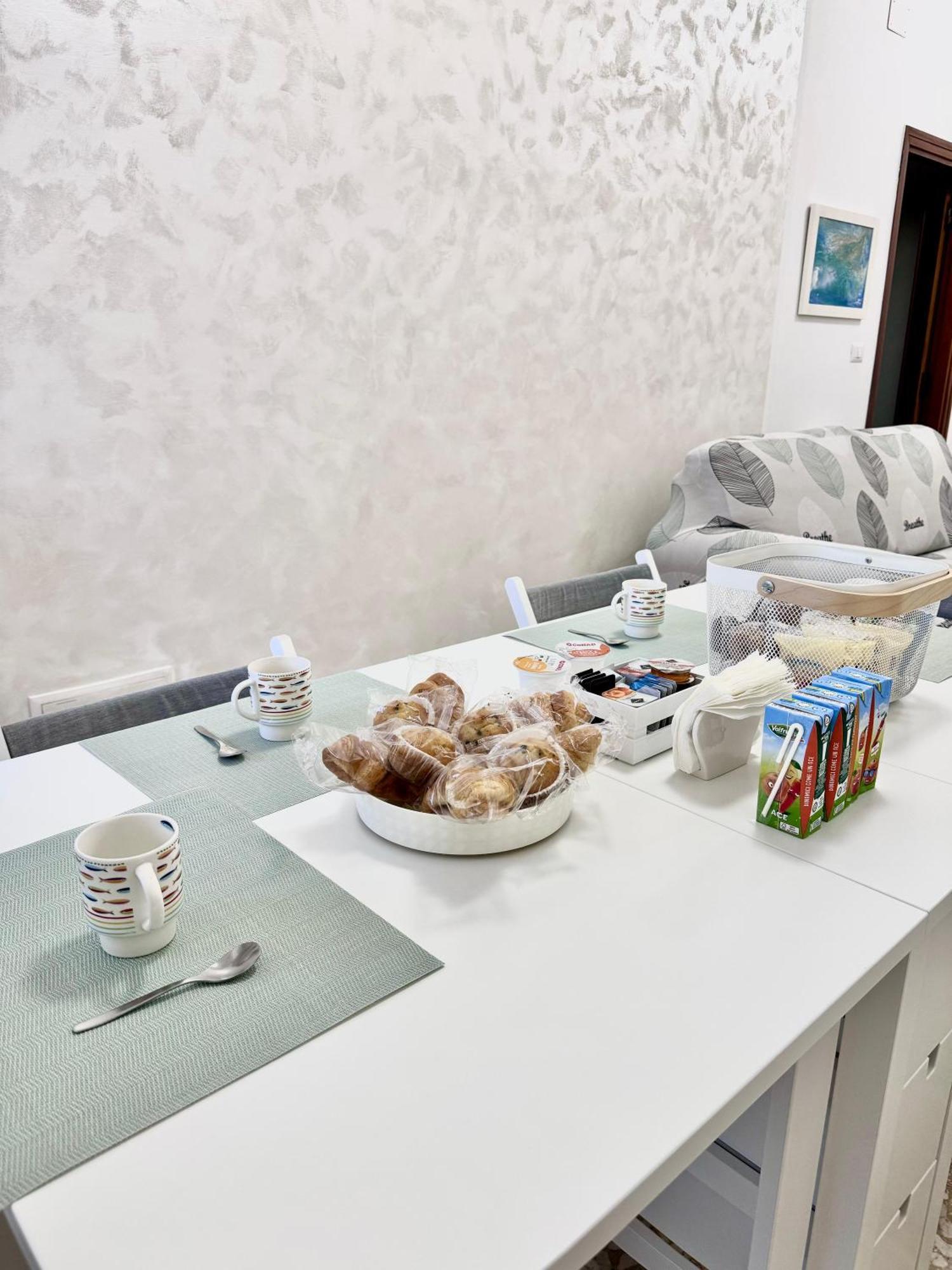 Aliste Apartment Бриндизи Экстерьер фото