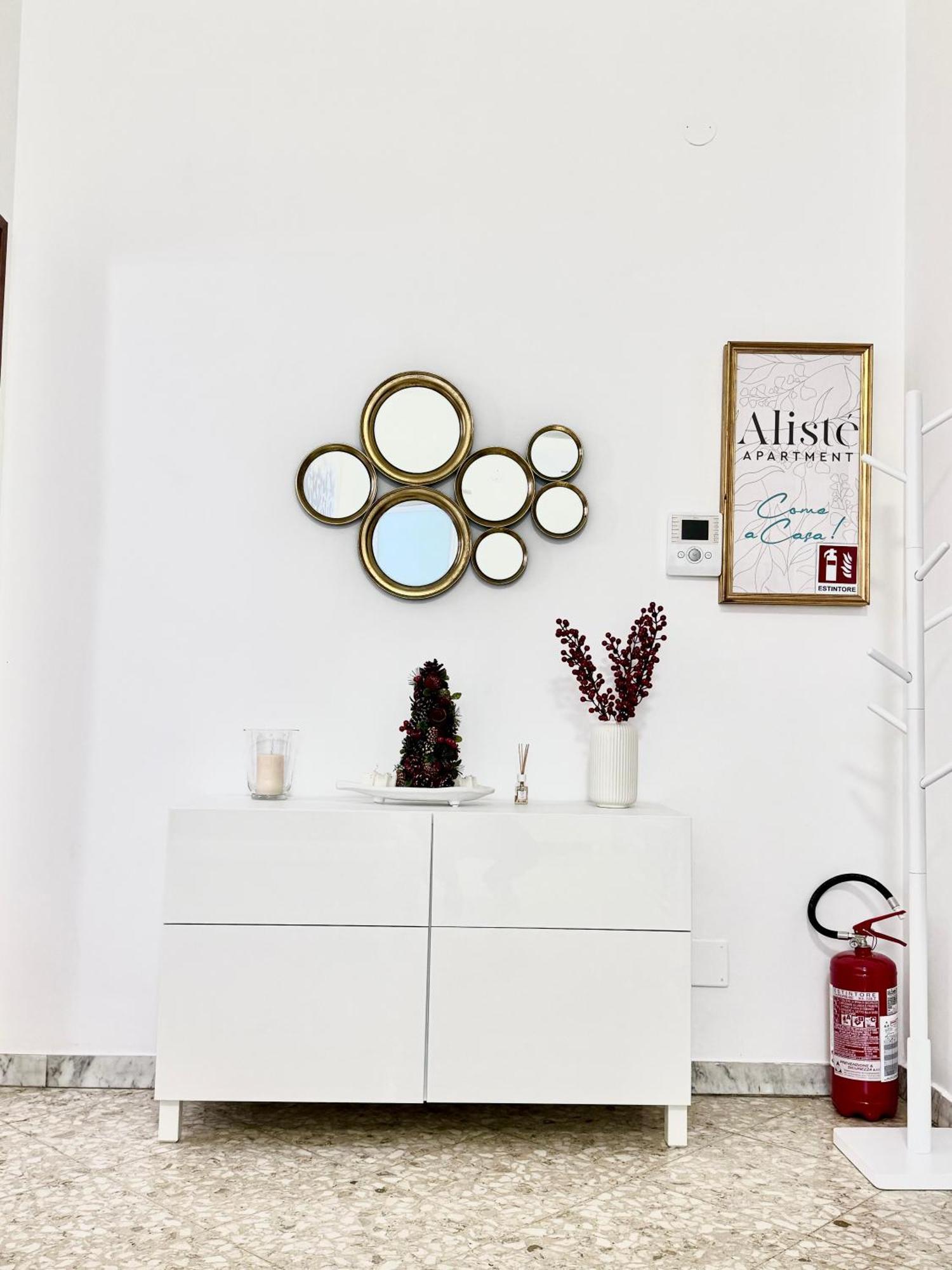 Aliste Apartment Бриндизи Экстерьер фото