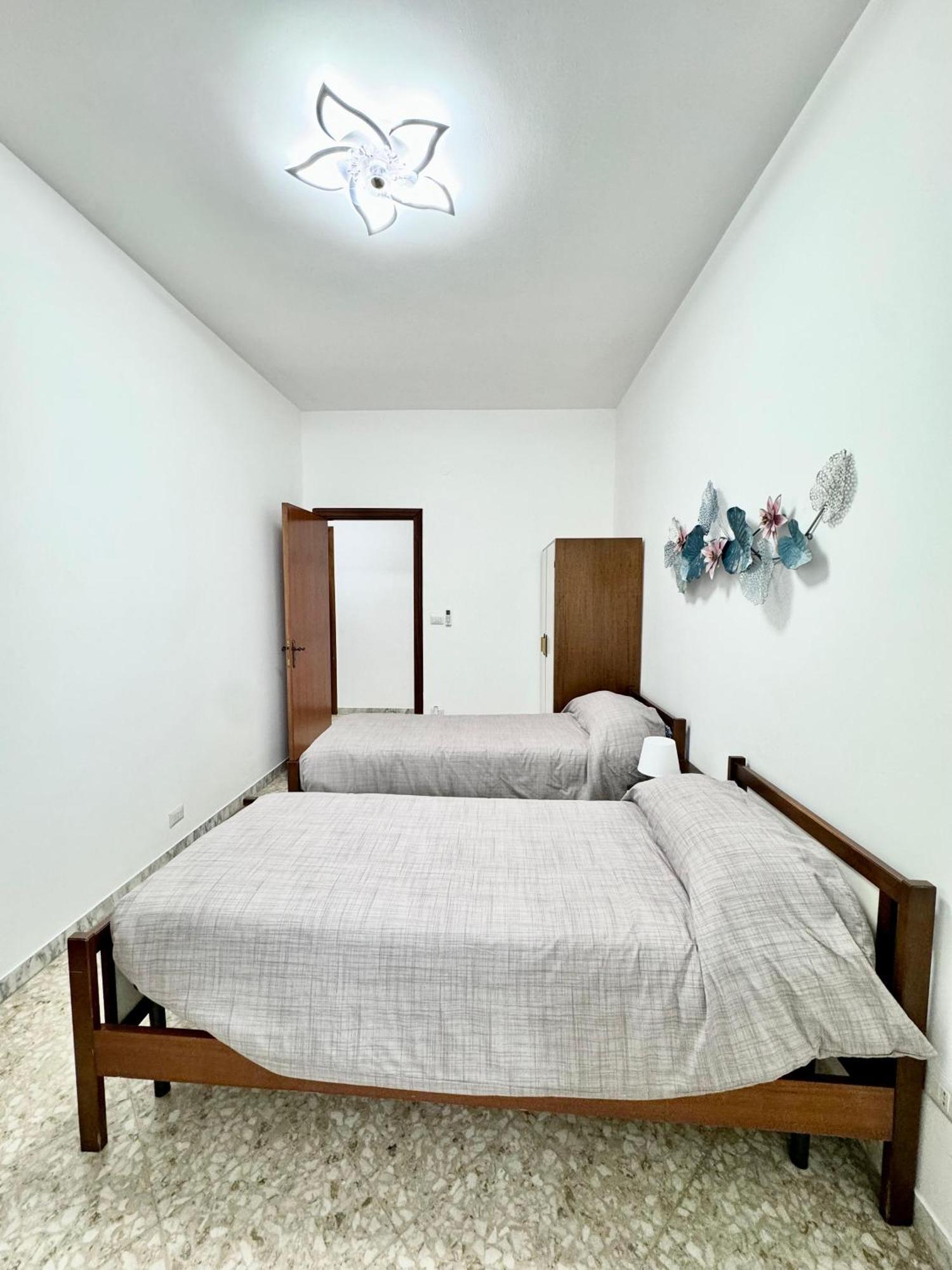 Aliste Apartment Бриндизи Экстерьер фото